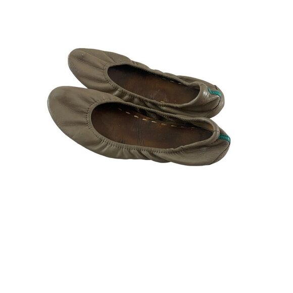 Teiks Women's Taupe Casual Classic Ballet Flats - 7 - Picture 1 of 9